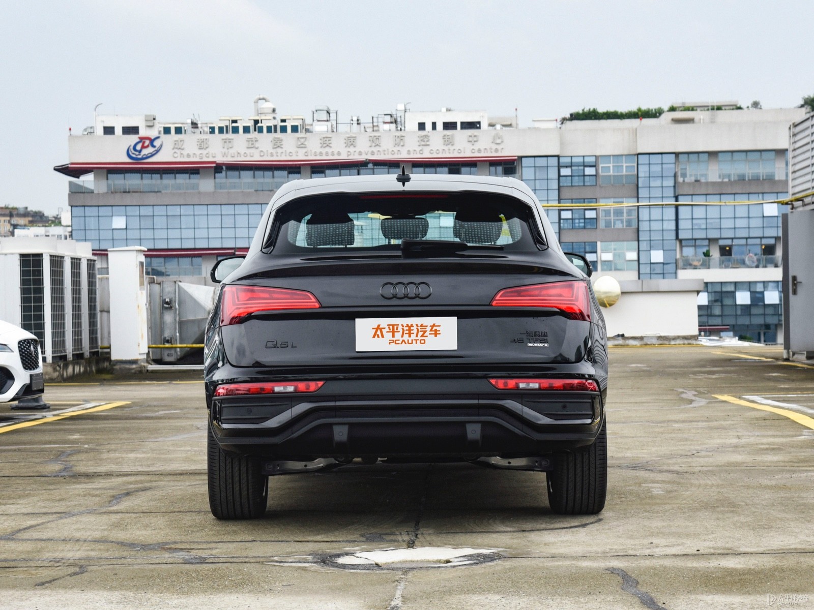 奧迪Q5L Sportback外觀高清大圖