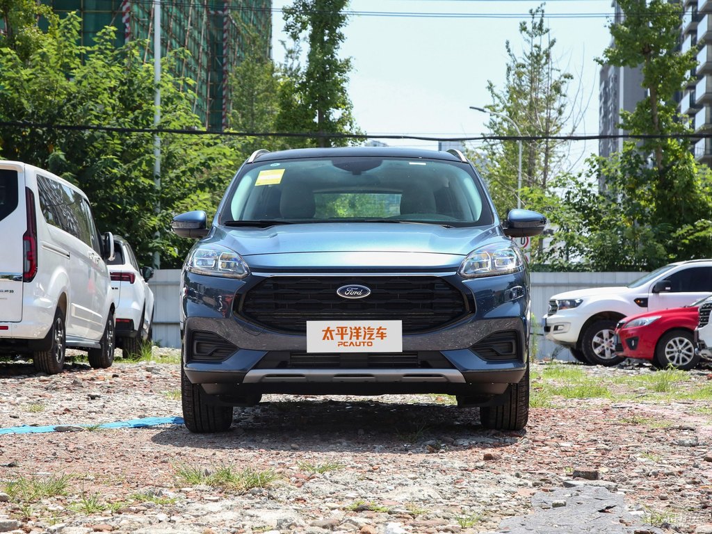 靜謐藍(lán)銳際整車(chē)外觀(guān)外觀(guān)圖片