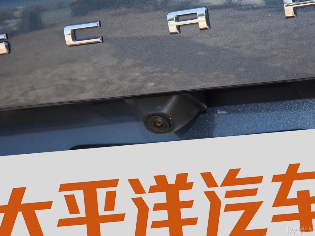 靜謐藍銳際車尾外觀圖片