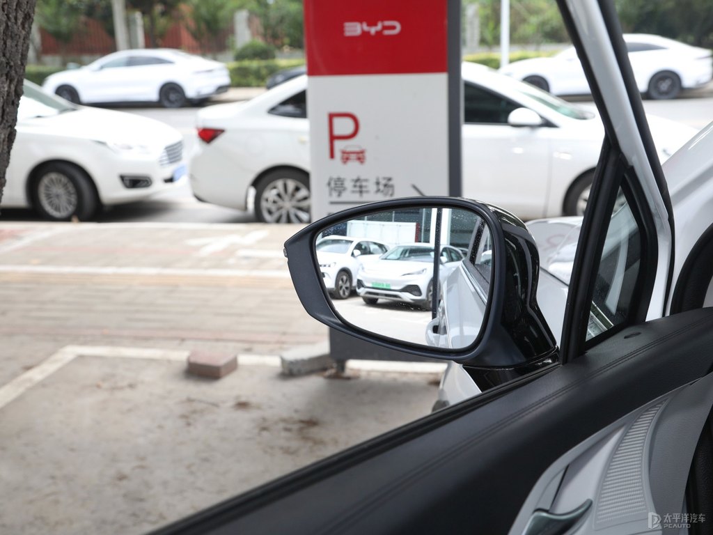 活力白元Pro車身外觀圖片