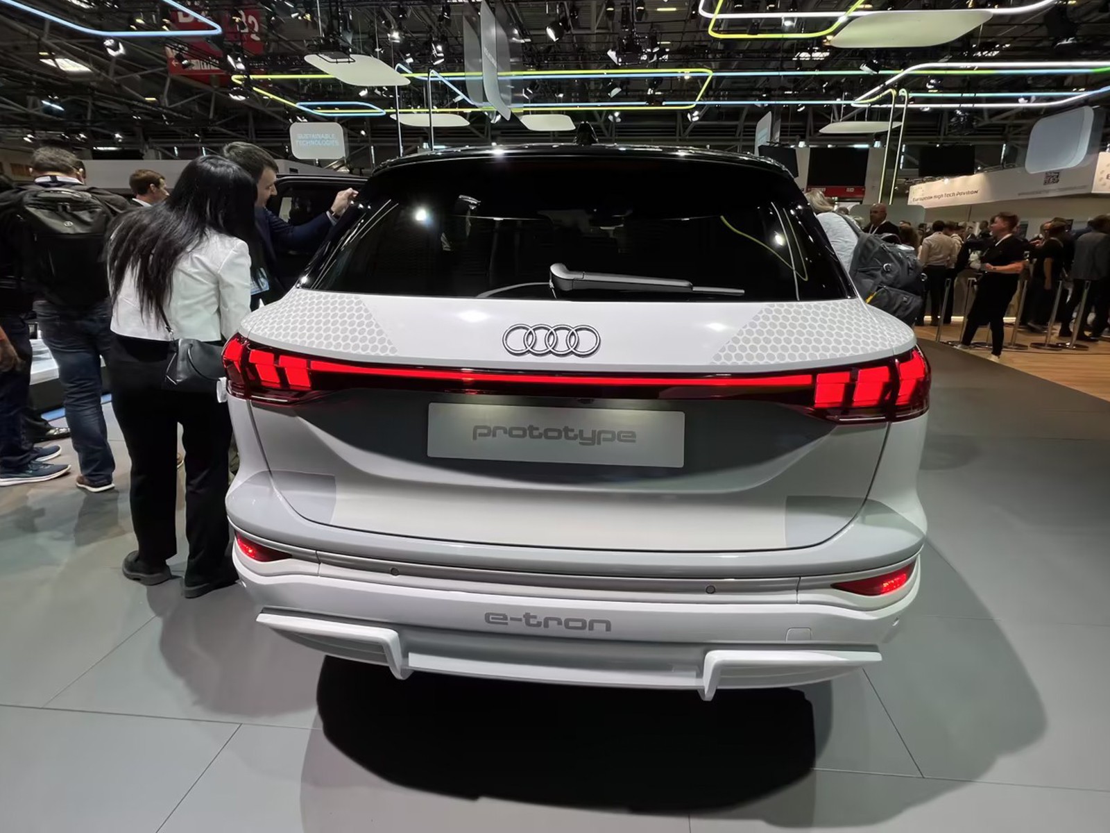 奧迪Q6 e-tron(海外)車展高清大圖