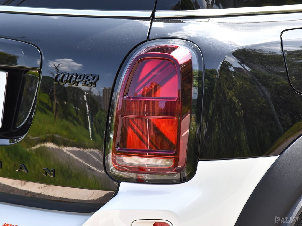 MINI COUNTRYMAN܇β^DƬ