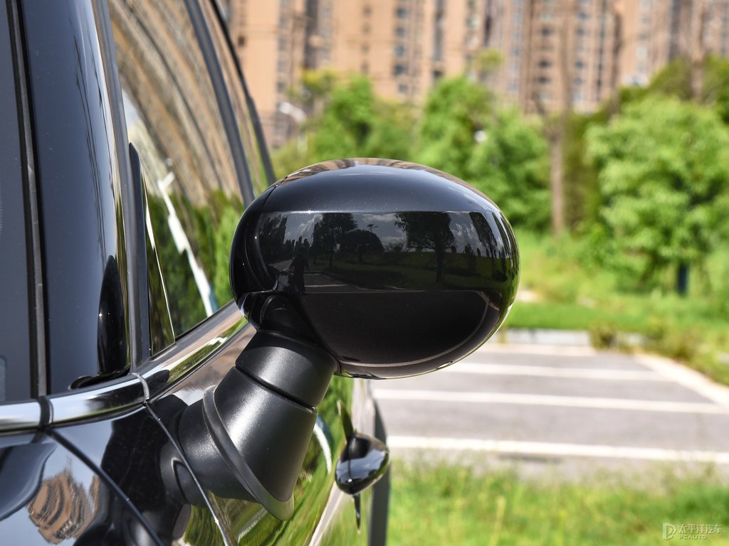 MINI COUNTRYMAN܇(ch)^DƬ