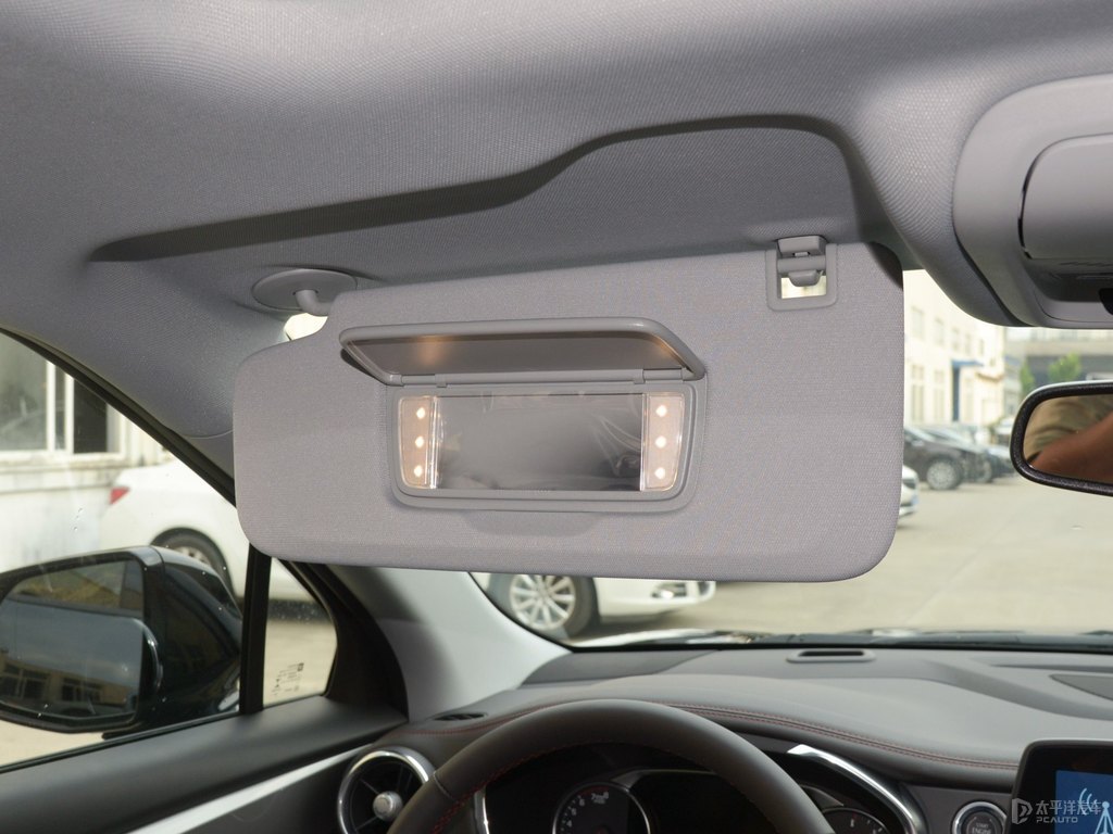 極夜黑開(kāi)拓者車(chē)廂內(nèi)飾圖片