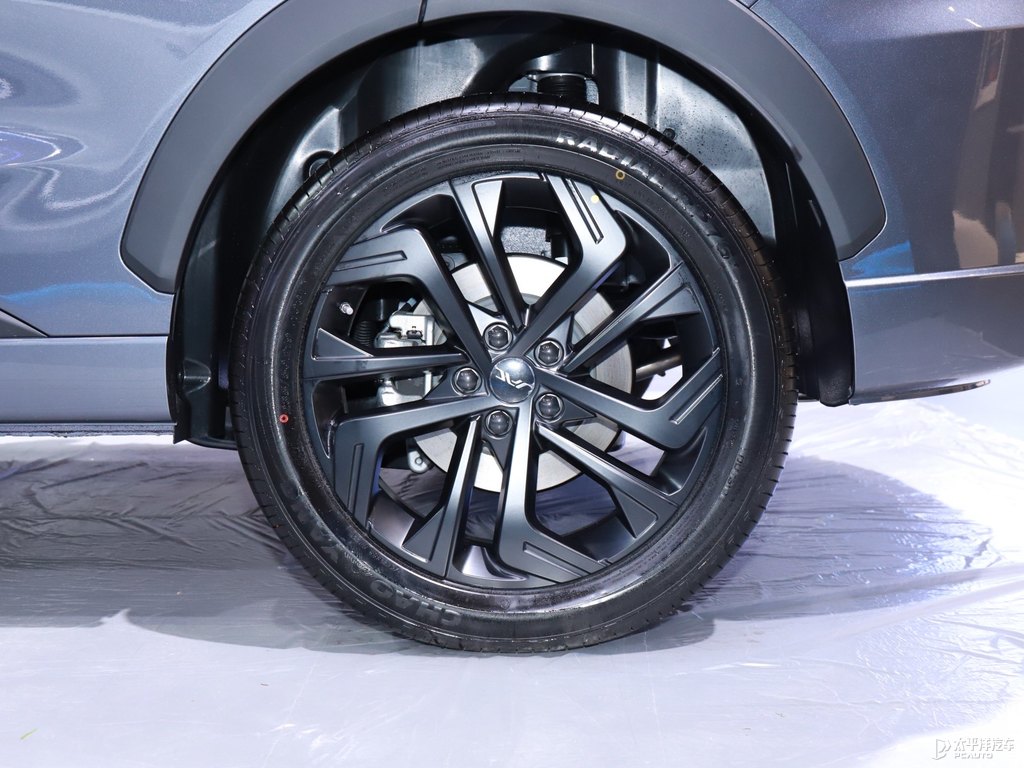 ҫʯҽQX PHEV܇^DƬ