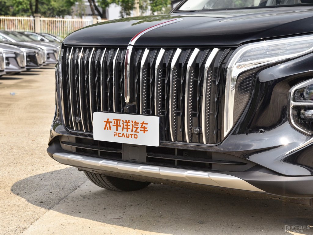 魅夜黑紅旗HS7車頭外觀圖片