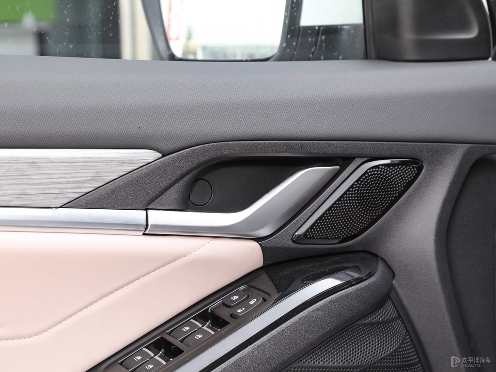 ׽QX PHEV܇(ni)DƬ