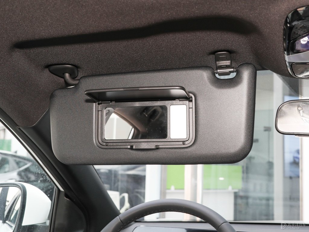 ׽QX PHEV܇(ni)DƬ