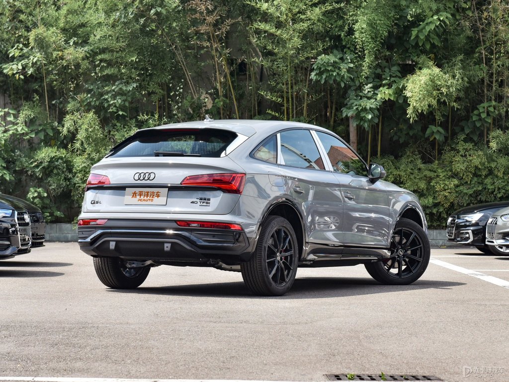 納多灰?jiàn)W迪Q5L Sportback整車外觀外觀圖片