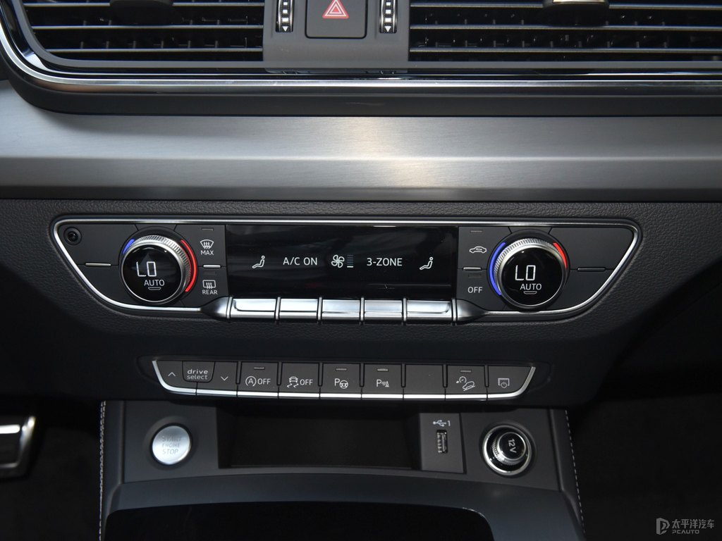 納多灰奧迪Q5L Sportback中控內(nèi)飾圖片