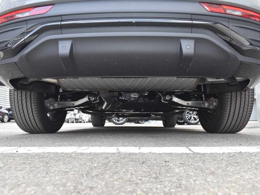 納多灰奧迪Q5L Sportback底盤其它細(xì)節(jié)圖片