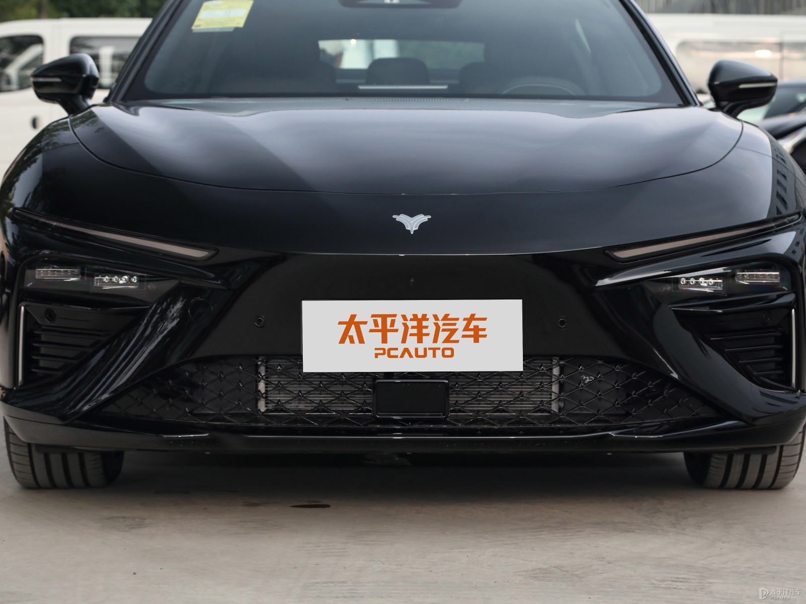 哪吒S外觀高清大圖