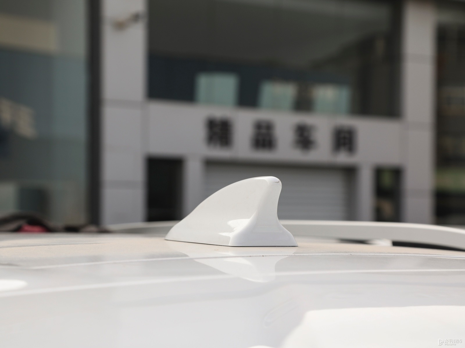 風(fēng)行T5外觀高清大圖