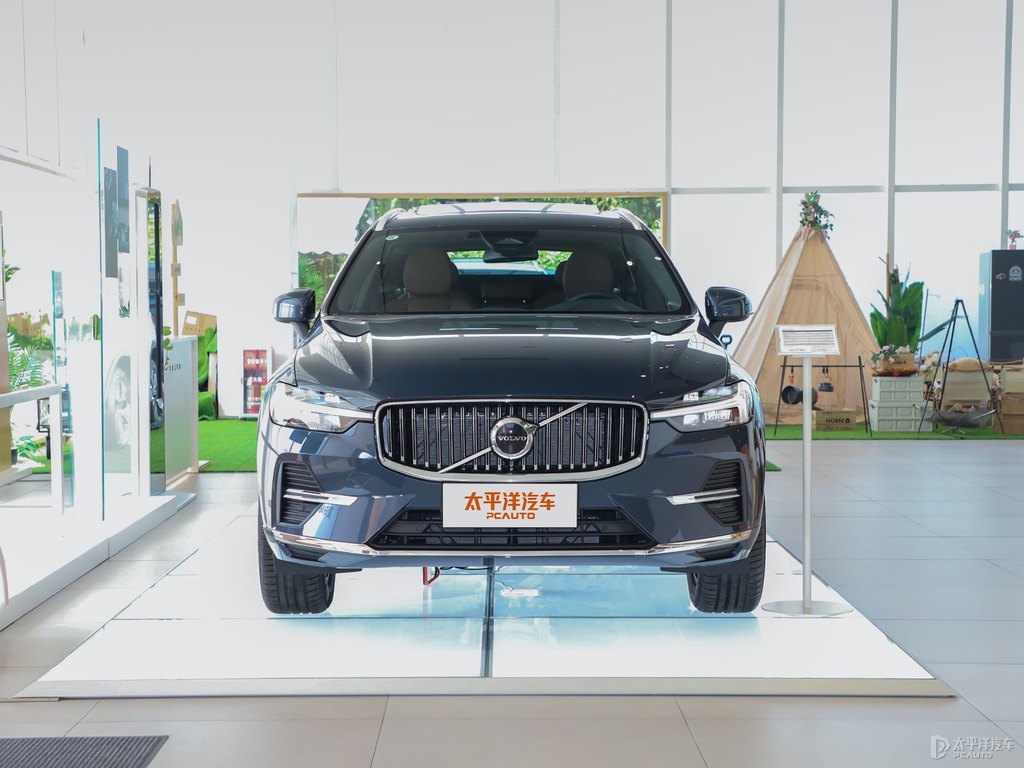 牛仔藍(lán)沃爾沃XC60整車(chē)外觀(guān)外觀(guān)圖片