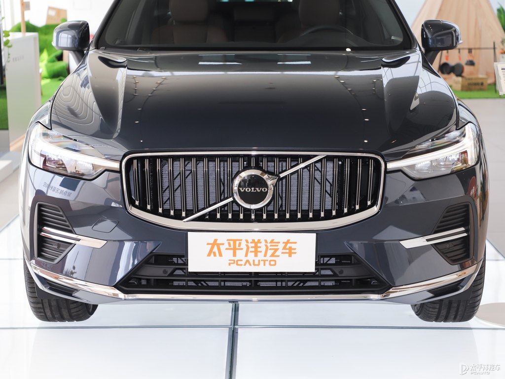 牛仔藍沃爾沃XC60車頭外觀圖片