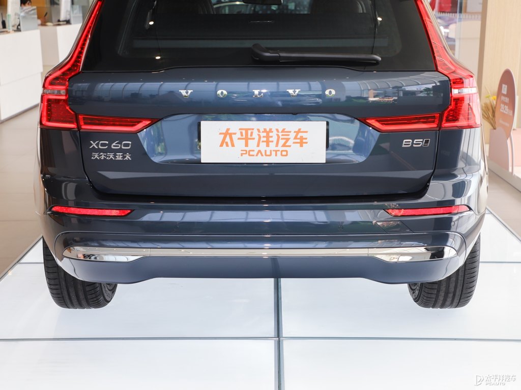 牛仔藍(lán)沃爾沃XC60車尾外觀圖片