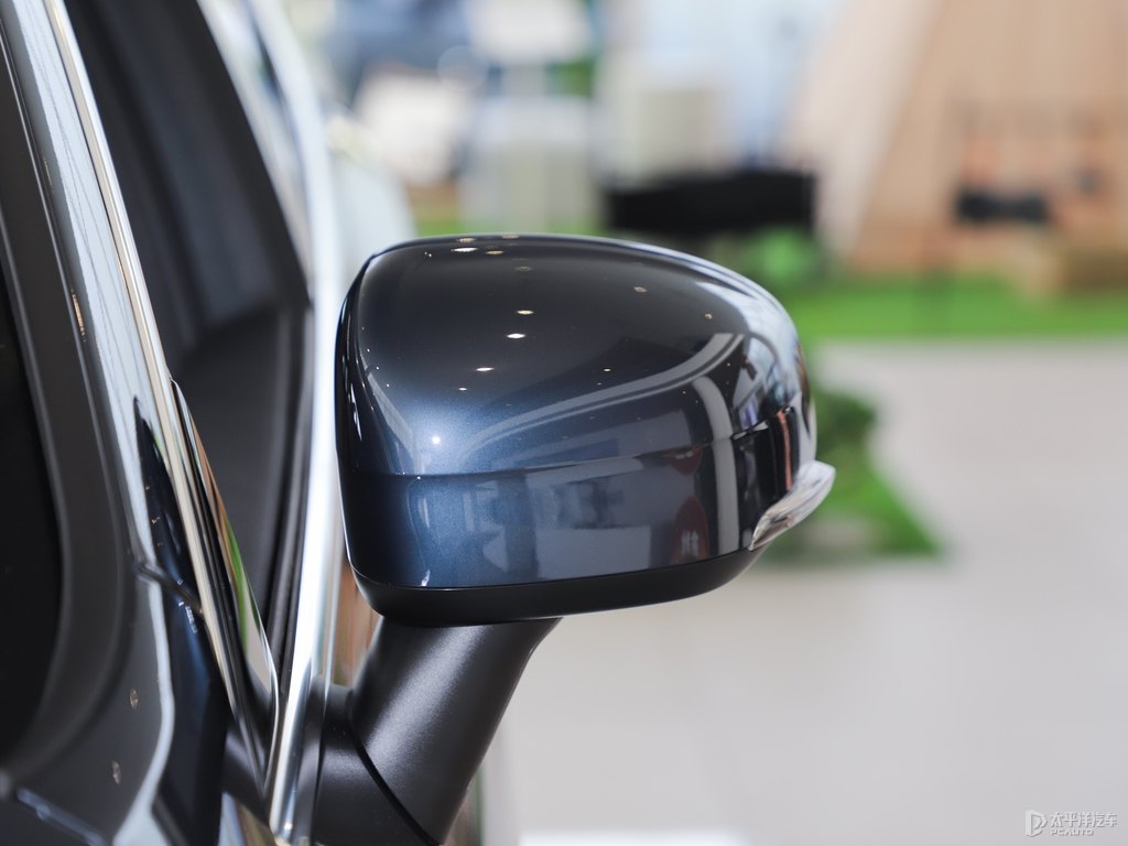 牛仔藍(lán)沃爾沃XC60車身外觀圖片