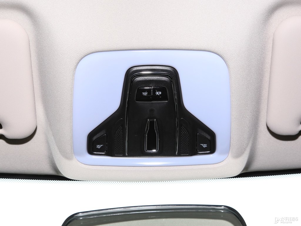 皓月白艾瑞澤5車廂內(nèi)飾圖片