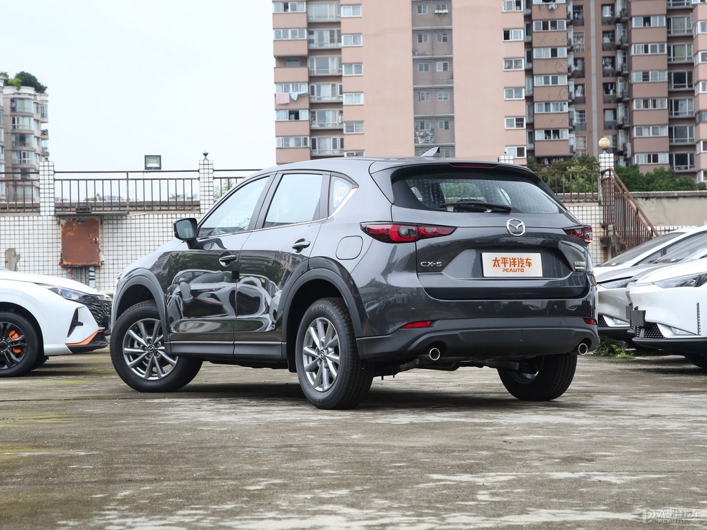 鉑鋼灰馬自達(dá)CX-5整車(chē)外觀外觀圖片