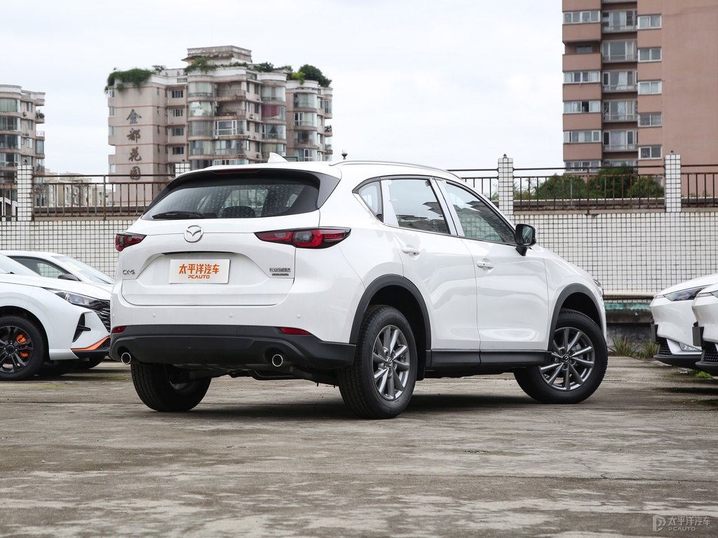 珠光白馬自達CX-5整車外觀外觀圖片