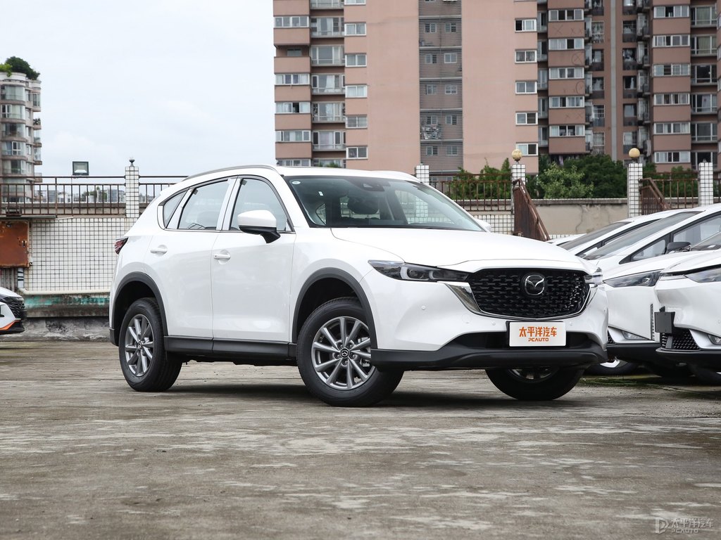 珠光白馬自達CX-5整車外觀外觀圖片