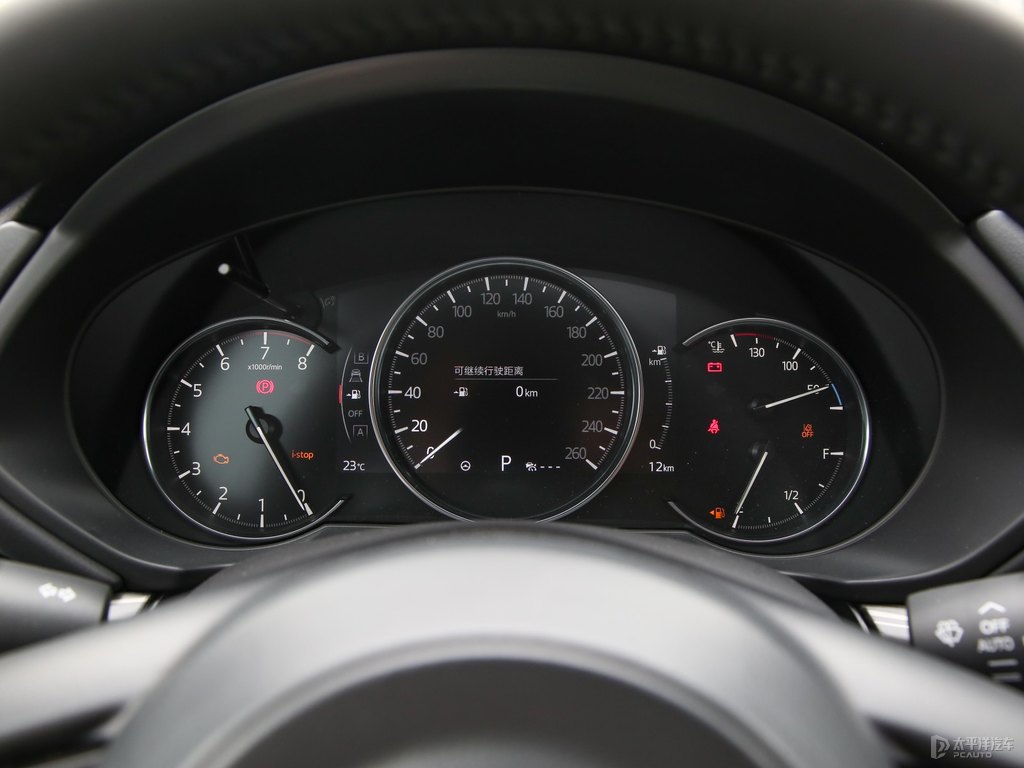 珠光白馬自達(dá)CX-5中控內(nèi)飾圖片
