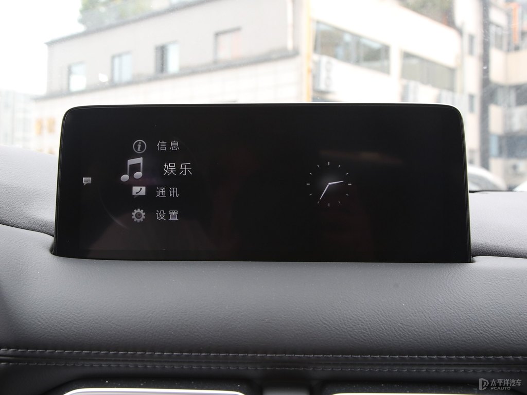 珠光白馬自達(dá)CX-5中控內(nèi)飾圖片
