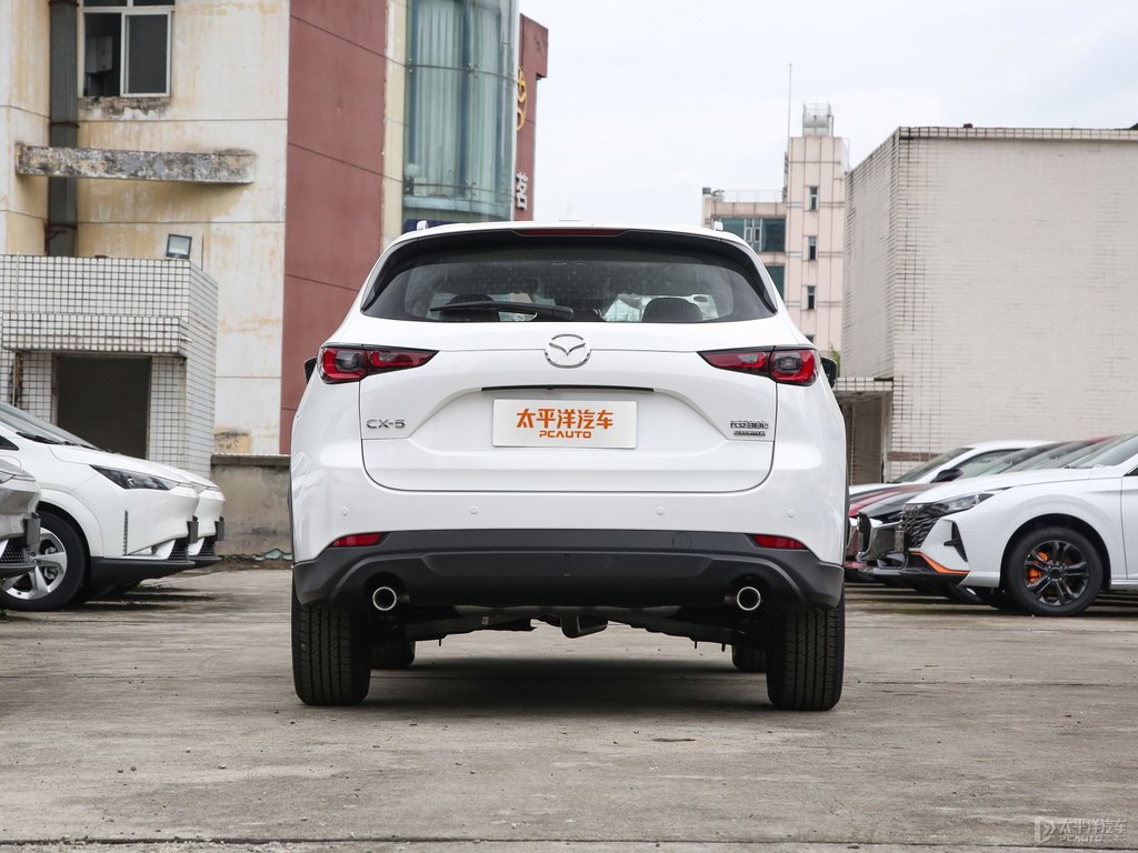 珠光白馬自達CX-5整車外觀外觀圖片