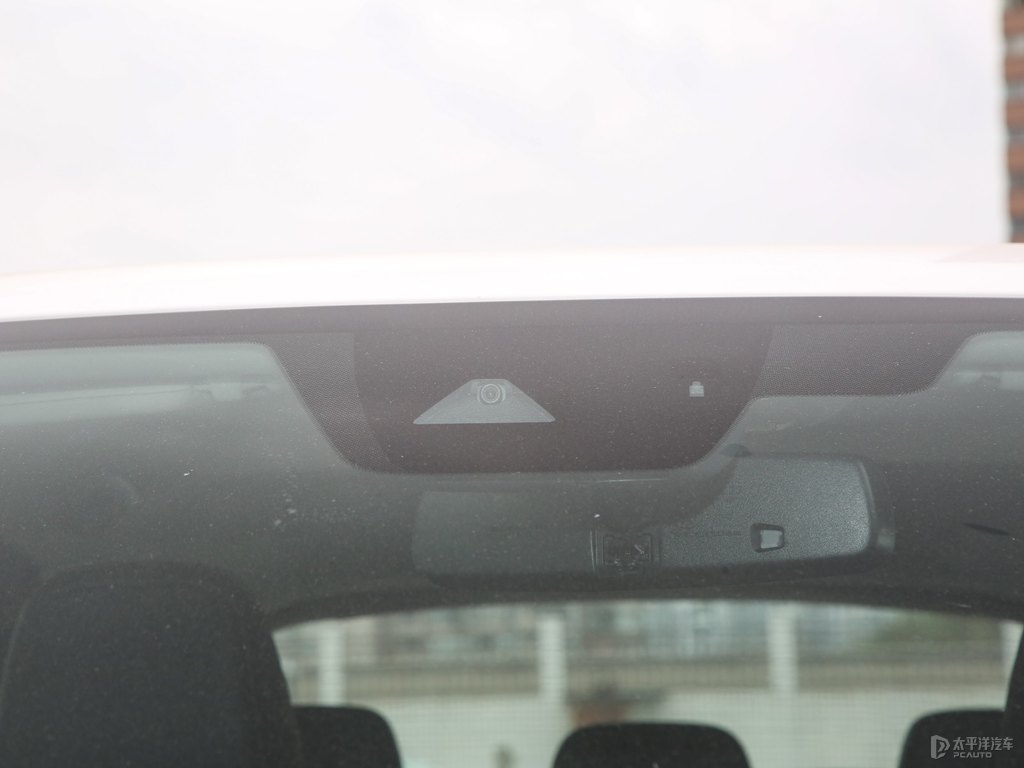 珠光白馬自達(dá)CX-5車身外觀圖片