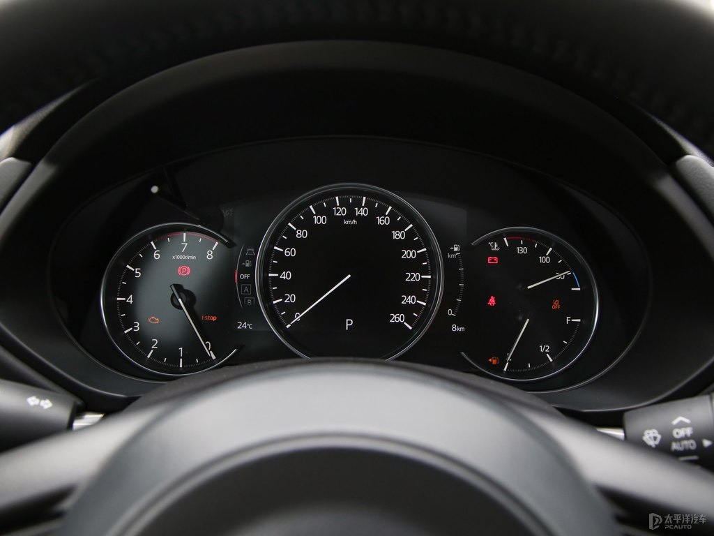鉑鋼灰馬自達(dá)CX-5中控內(nèi)飾圖片