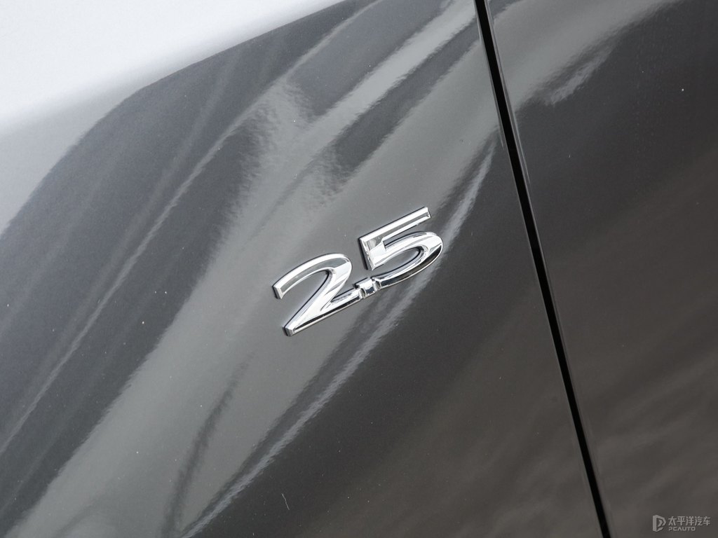 鉑鋼灰馬自達(dá)CX-5車(chē)身外觀圖片