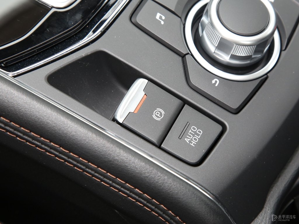 鉑鋼灰馬自達(dá)CX-5中控內(nèi)飾圖片