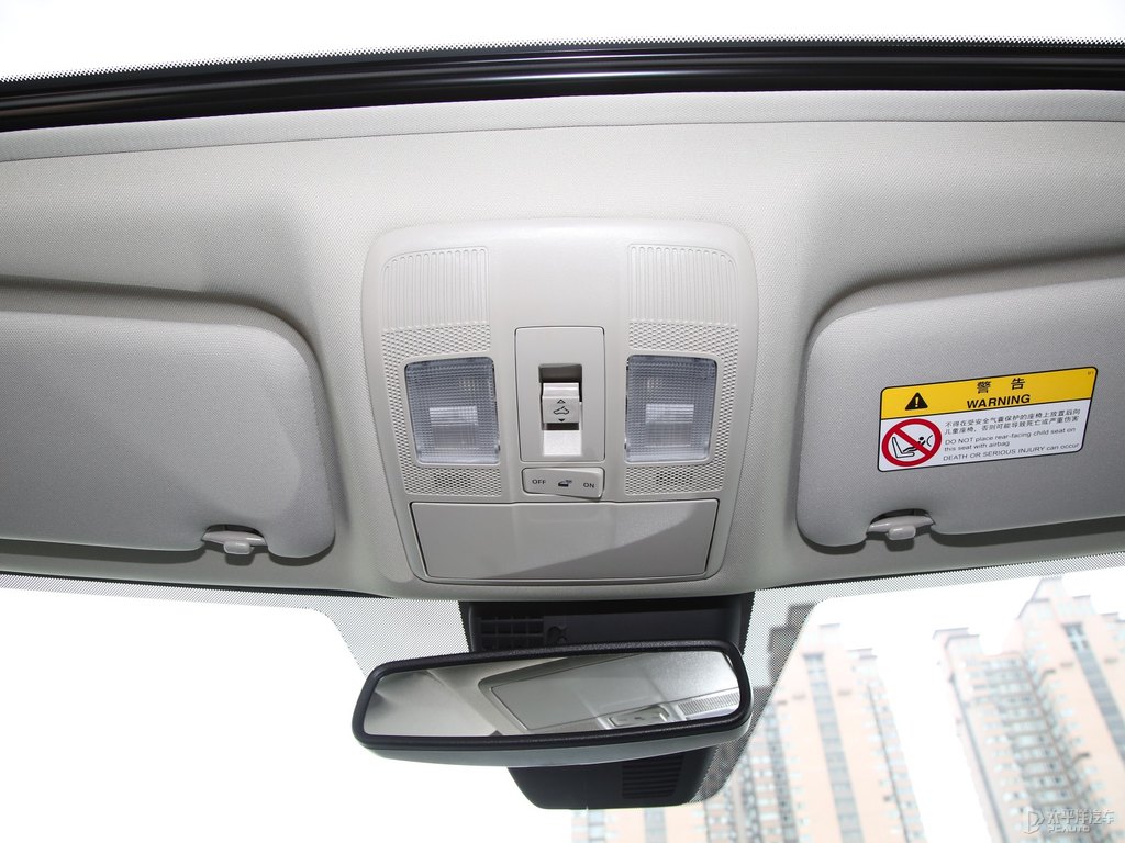 鉑鋼灰馬自達(dá)CX-5車(chē)廂內(nèi)飾圖片