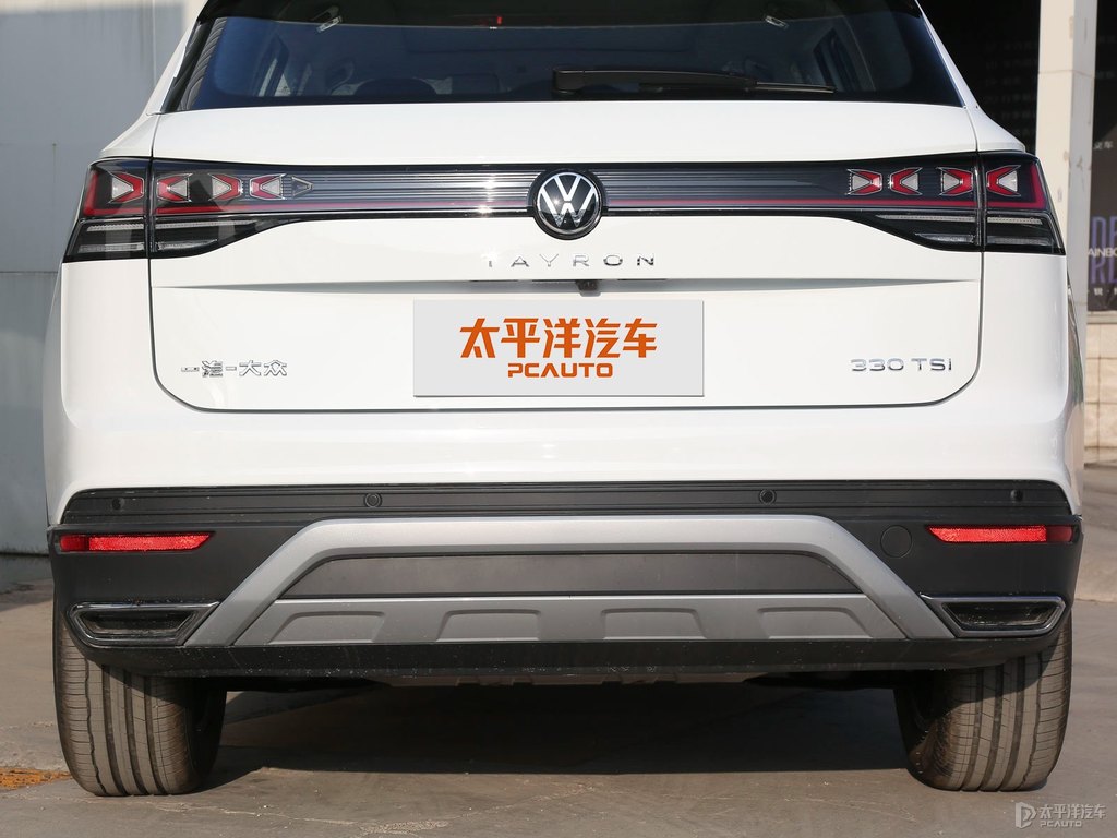 探岳車尾外觀圖片