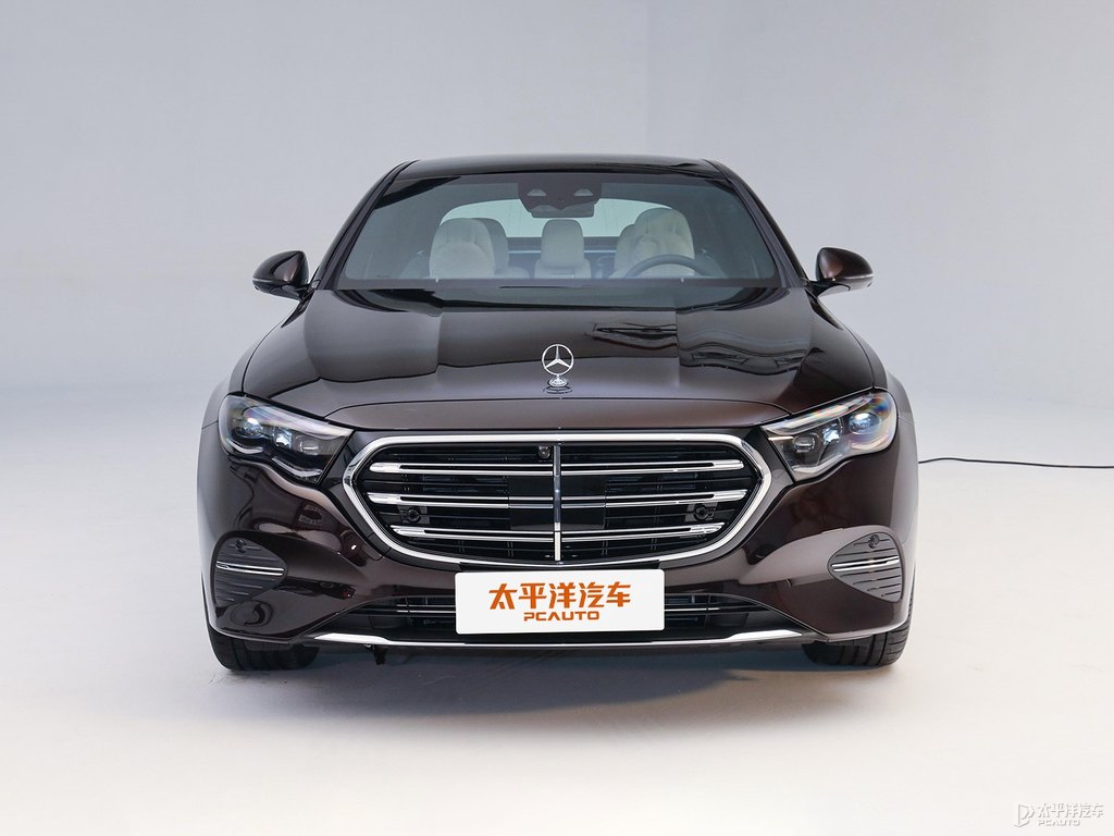 紅寶石黑色奔馳E級(jí)整車外觀外觀圖片