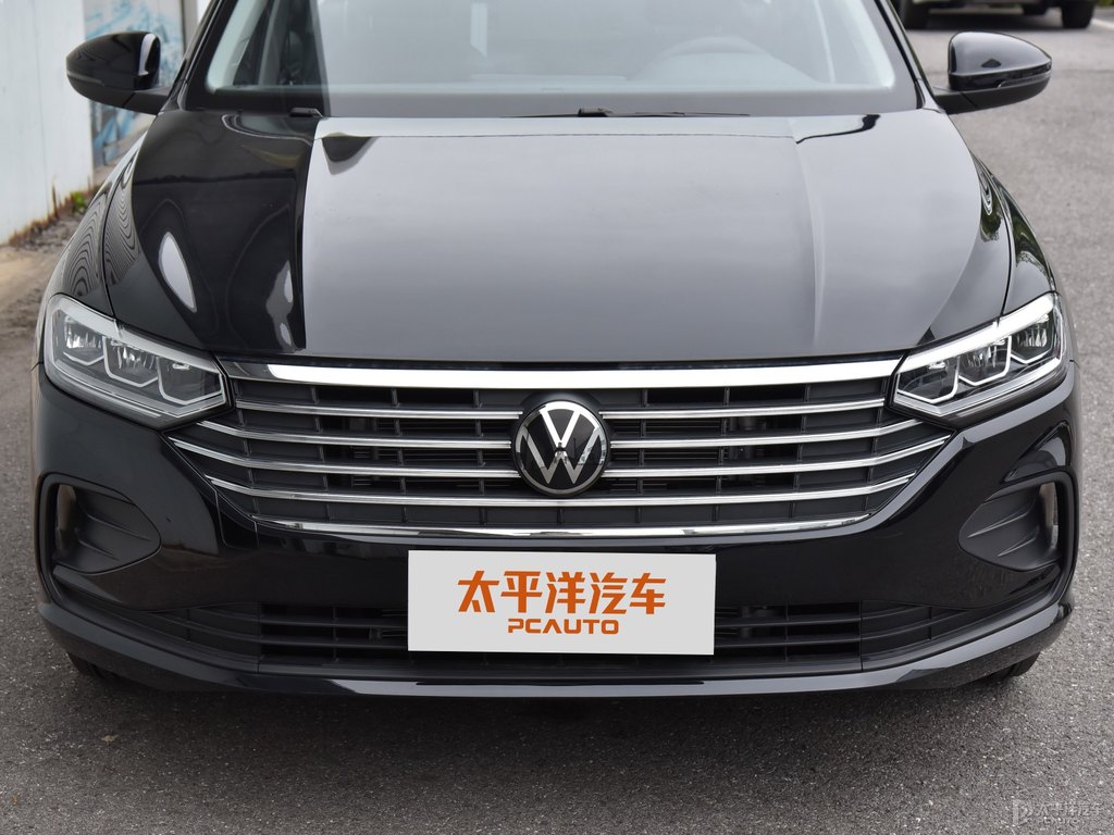神秘黑朗逸車頭外觀圖片