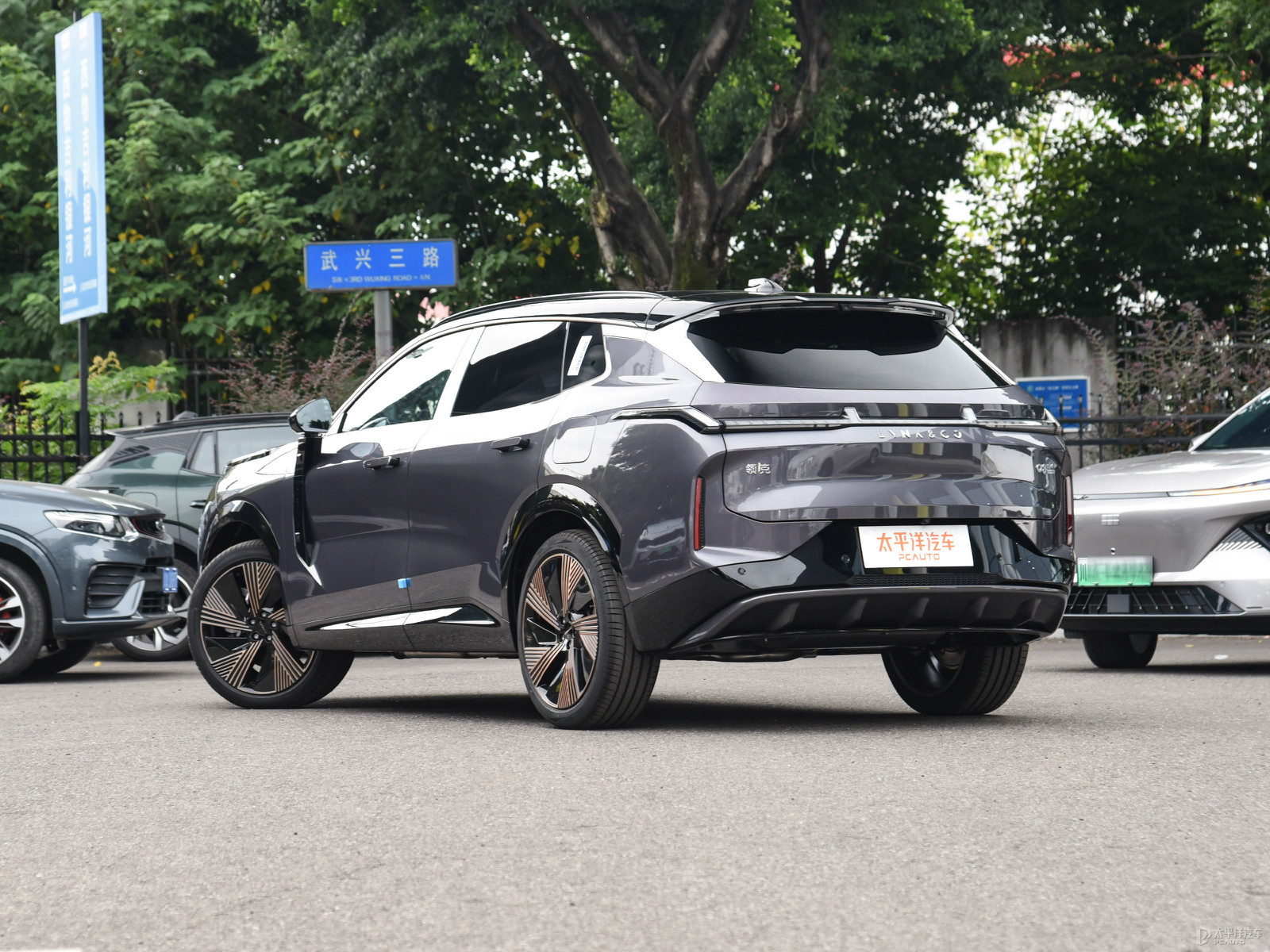 領(lǐng)克08外觀高清大圖