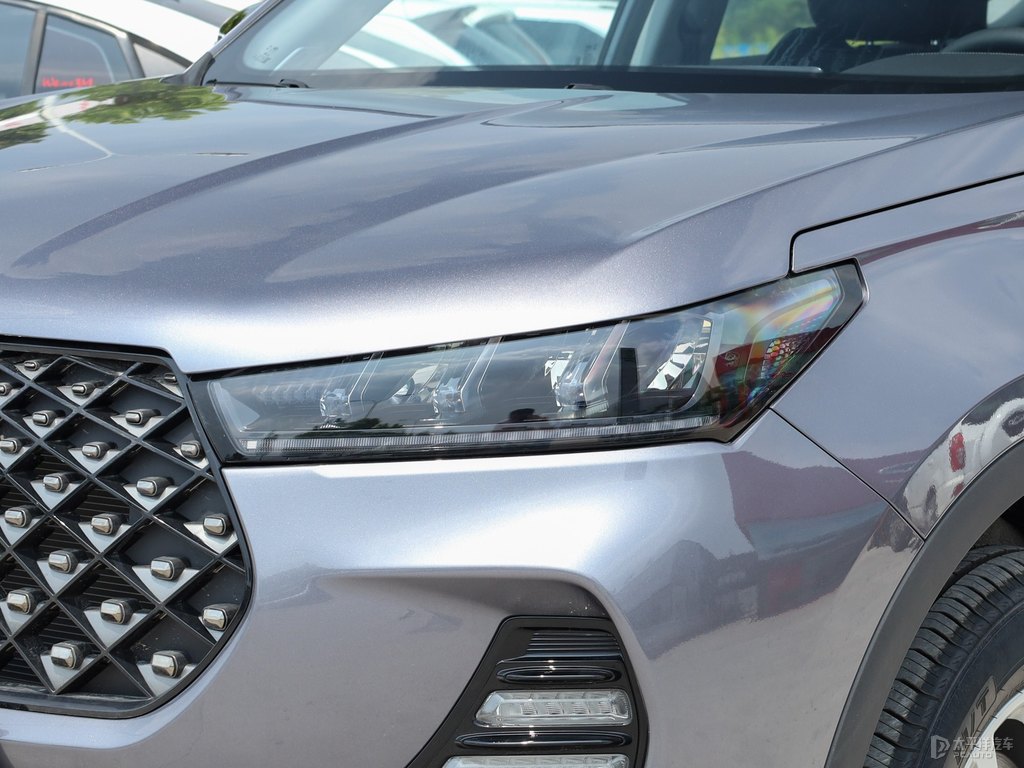 量子灰瑞虎7車頭外觀圖片