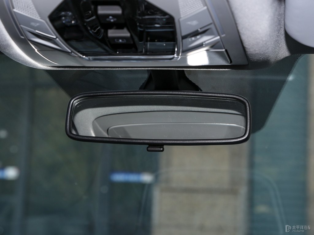 曜石黑瑞虎8車廂內(nèi)飾圖片