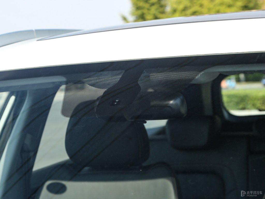 珍珠白瑞虎8車(chē)身外觀圖片