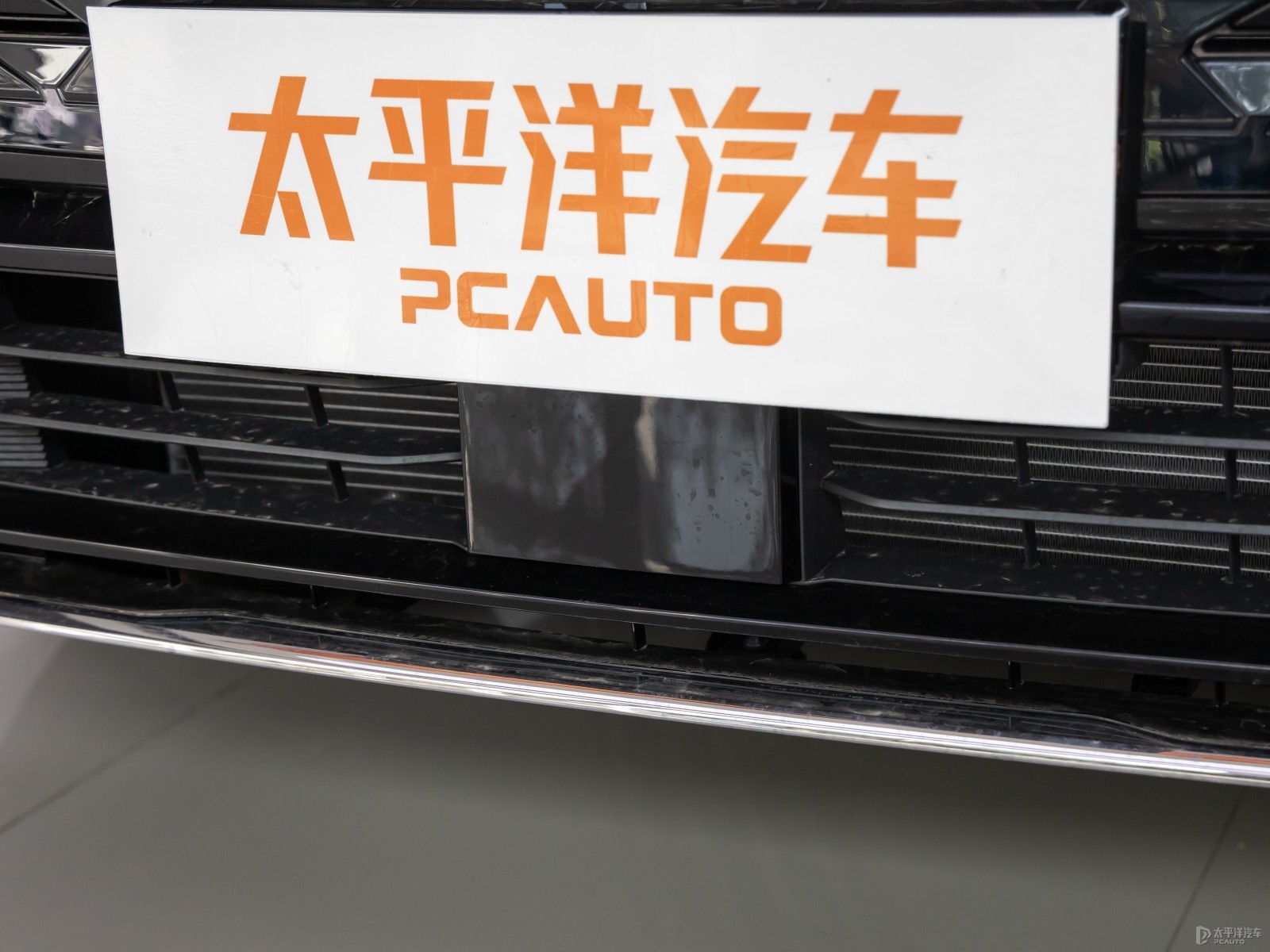 長(zhǎng)安歐尚Z6外觀高清大圖
