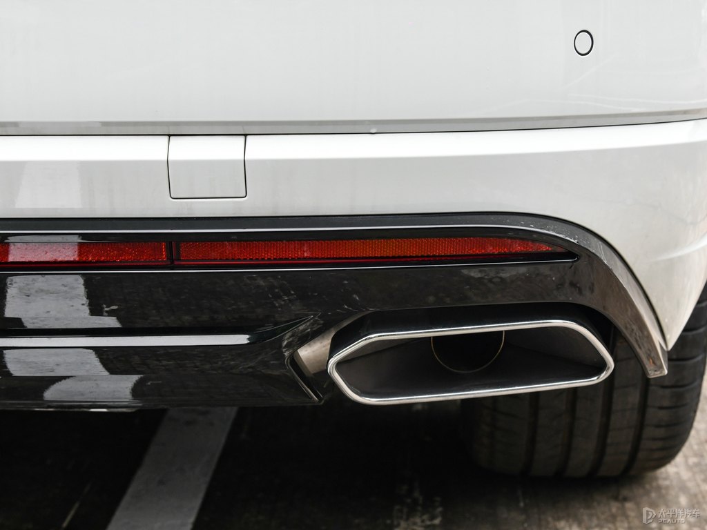 鵝卵白途銳車(chē)尾外觀圖片
