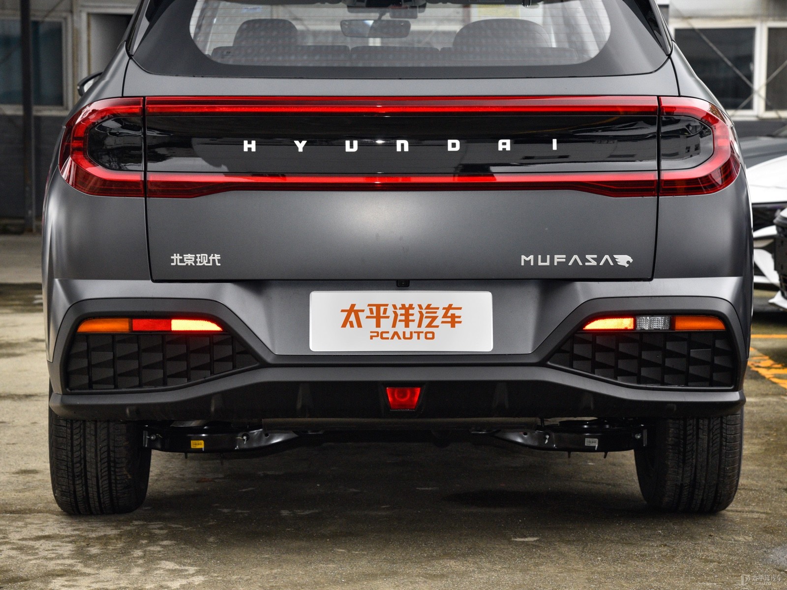 北京現(xiàn)代ix35外觀高清大圖