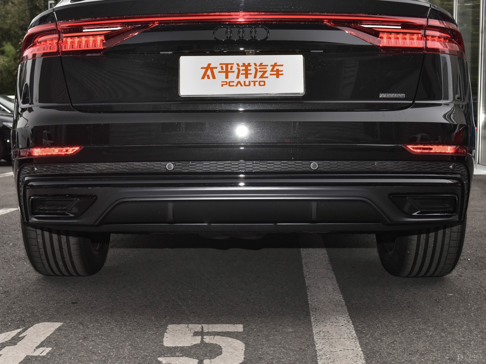 奧迪Q8外觀高清大圖