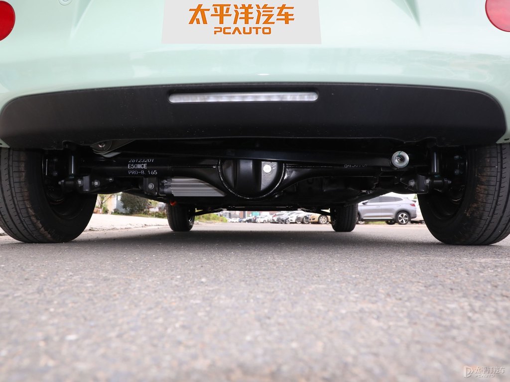 牛油果綠宏光MINIEV底盤其它細(xì)節(jié)圖片