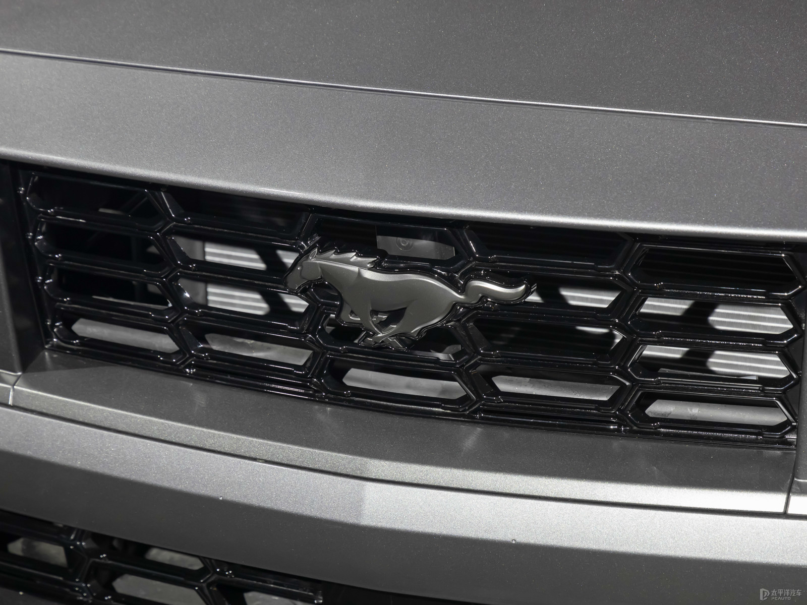 福特Mustang外觀高清大圖