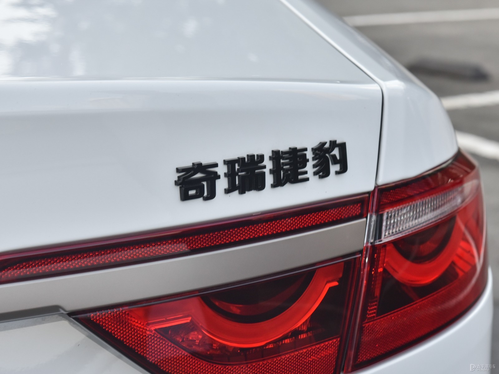 捷豹XFL外觀(guān)高清大圖