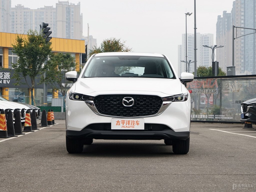 珠光白馬自達(dá)CX-5整車外觀外觀圖片