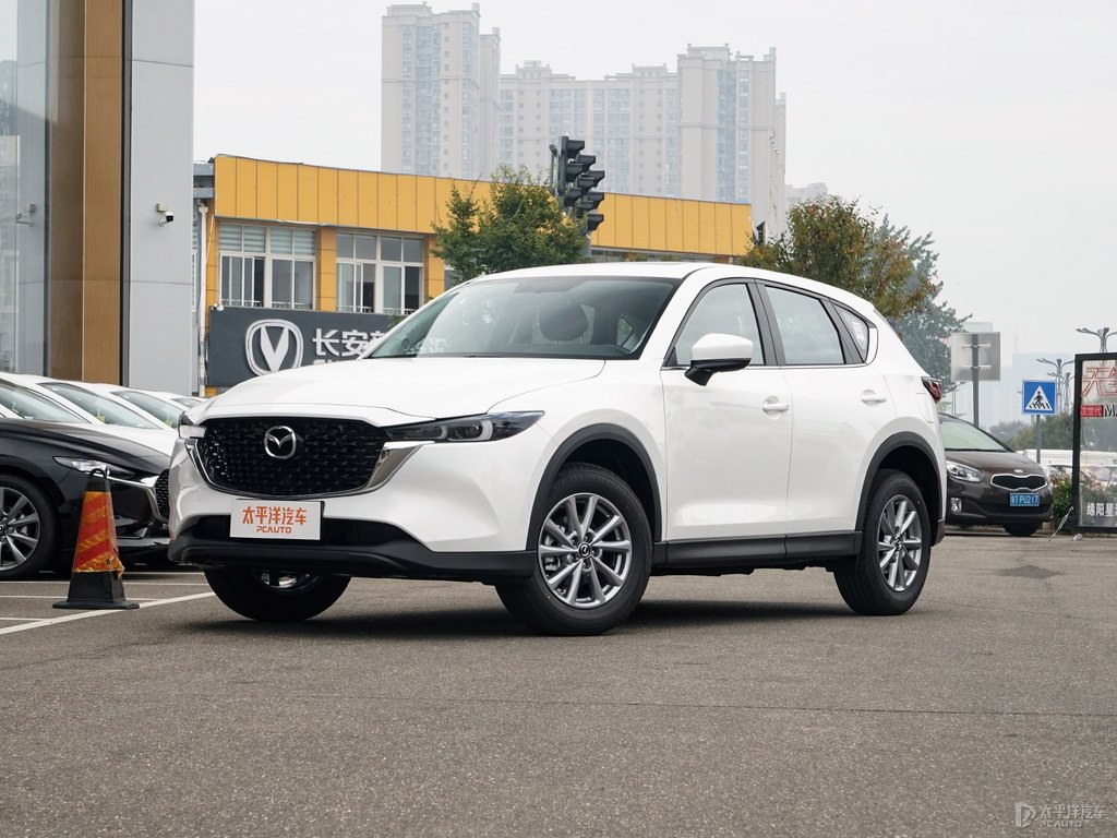 珠光白馬自達CX-5整車外觀外觀圖片