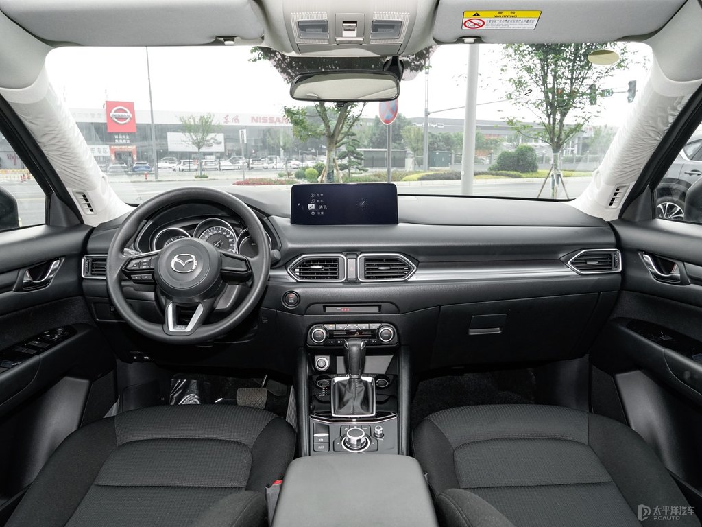 珠光白馬自達CX-5中控內(nèi)飾圖片